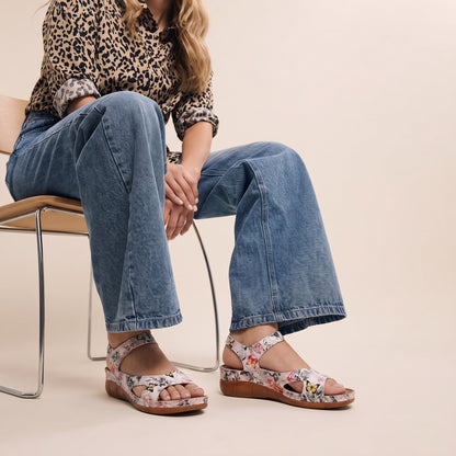 Sandales compensées confort en cuir véritable pour femme