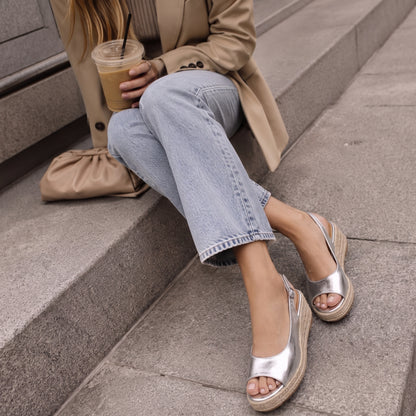 La Sandalette compensée Sandelisa