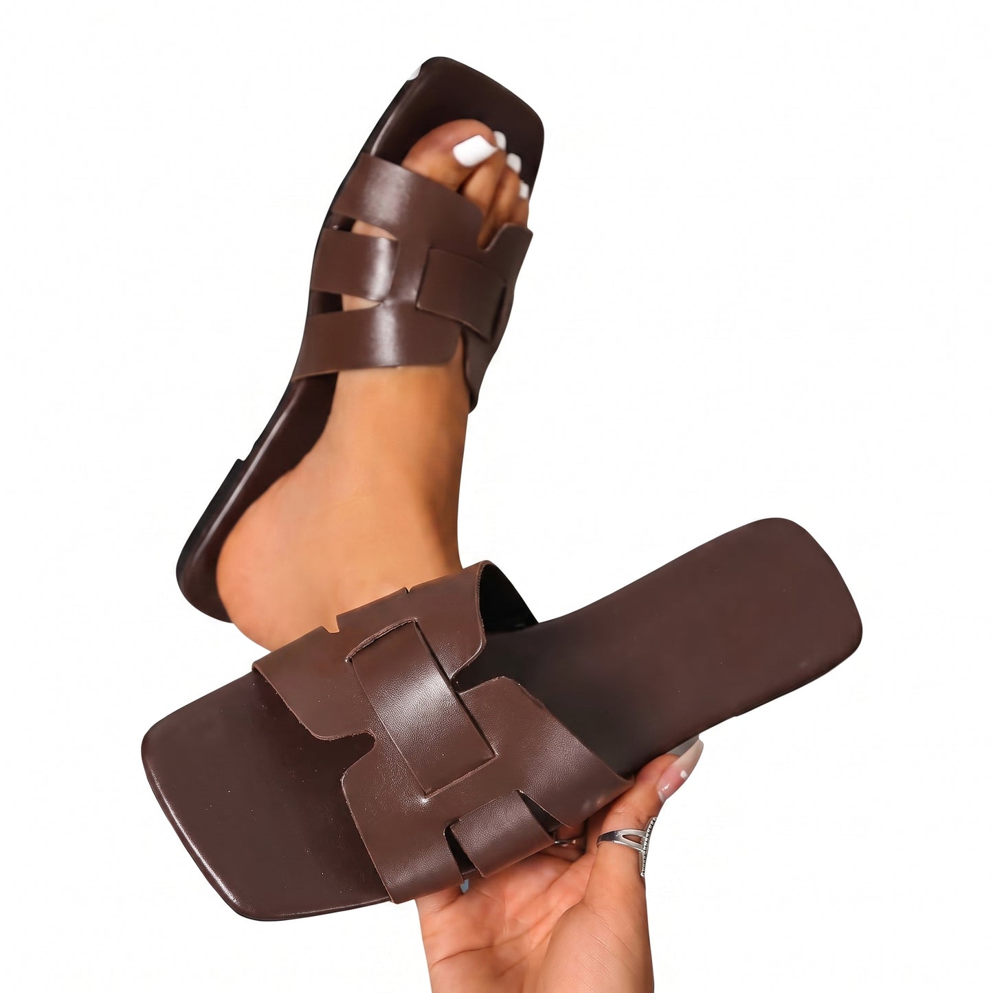 2026 Women’s Square-Toe Flat Slide Sandals – Chic Beach & Outdoor Slippers